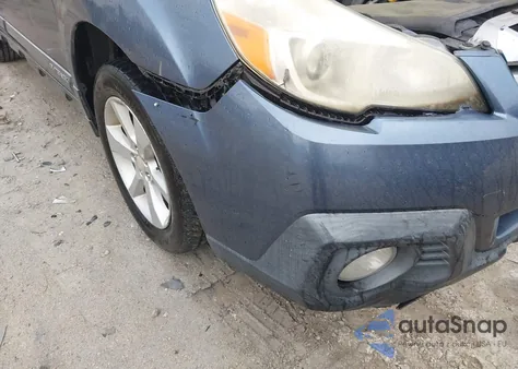 2013 Subaru Outback 2.5I Premium from USA, damaged, VIN 4S4BRBCC5D3267635
